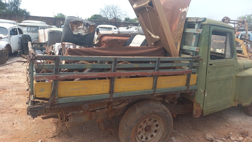 Rural Willys 68 F75 Pick Up 4cc Motor