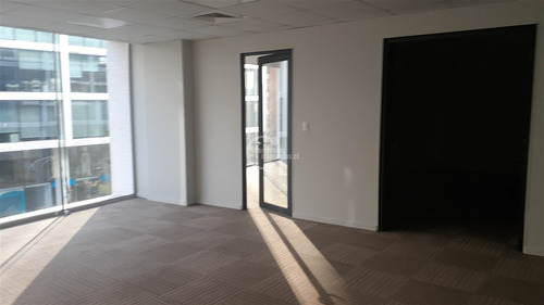 Arriendo Oficina, La Dehesa, 100 M2, 2 Baños, 2 Estacionam.