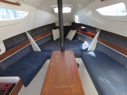 Velero Magic 23 Con Quillote Izable Electrico