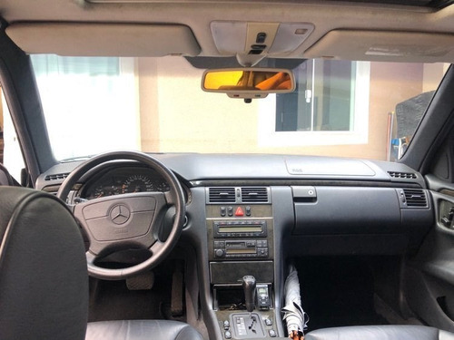 Mercedes-Benz Classe E 3.2 Avantgarde 4p
