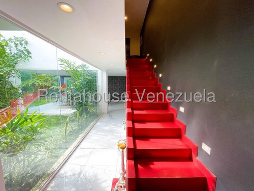 Santa Paula , Casa En Venta , 25-13411 Mim