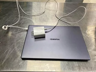 Laptop Huawei Matebook D15