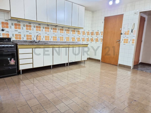 Imagen 4 de 20 de Departamento 4 Amb C/ Dep En Venta En Villa Crespo C/ Amplio Balcon Corrido