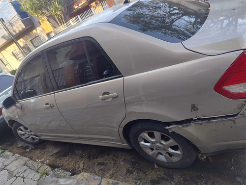 Nissan Tiida 1.8 Acenta
