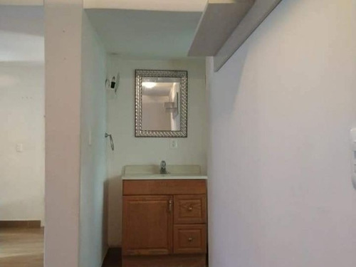 Departamento, Retorno 33 De La Av Del Taller, Edificio 5, Fraccion D-1, Dpto 5514jardin Balbuena, Venustiano Carranza, Cdmx, Rf3.