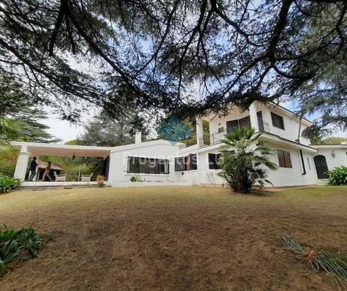 Casa En Venta En La Granja, Cordoba