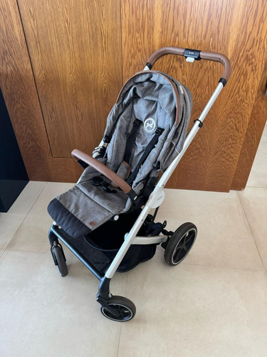 Carrinho De Dasseio Cybex Balios S Lux - Usado Ótimo Estado Cinza Prata / Preto (Usado)