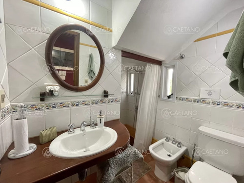 Venta Casa - 4 Dormitorios. Piriapolis - Bella Vista