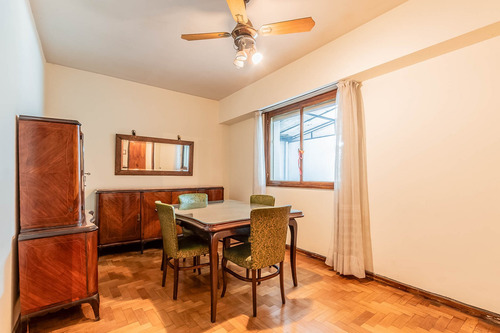 Venta 3 Amb. Patio. Apto Crédito Y Profesional. Caballito Norte.
