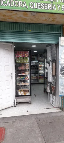 Se Vende Negocio Con Venta Y Distribución D Insumos