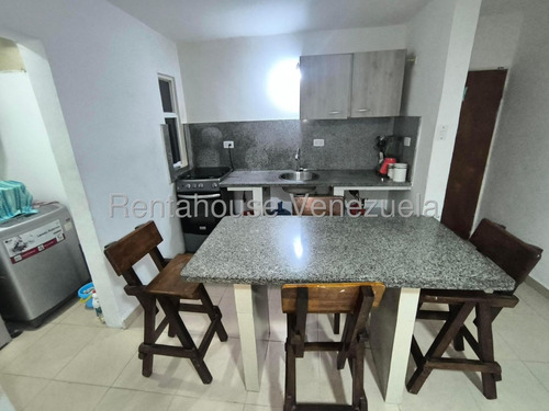 Diana C. Vende Apartamento De Oportunidad En San Diego, Monteserino. Vigilancia 24 Hrs, Pozo De Agua Rc-dc 25-19711