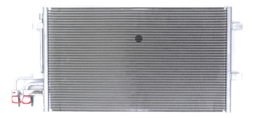 Imagen 3 de 7 de Condensador Del Sistema De Aire Acondicionado Ford Focus Ii