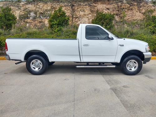 Imagen 7 de 13 de Ford Lobo 1999 4x4 Standar Legalizada