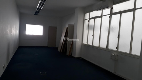 Imagen 2 de 12 de Oficina Ciudad Vieja Alquiler, Rincon Y Misiones, Buen Metraje, 3 Oficinas, Privado, 2 Baños
