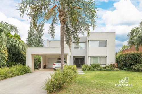 Imagen 2 de 30 de Importante Casa 2 Plantas. 3 Dormitorios En Venta. Piscina, Parque - Cadaques (funes Hills)