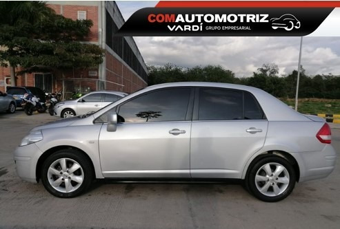 Nissan Tiida Premium Id 39940 Modelo 2012