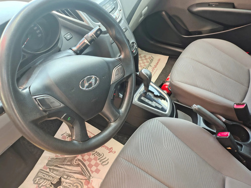 Hyundai HB20S 1.6 COMFORT STYLE 16V FLEX 4P AUTOMÁTICO