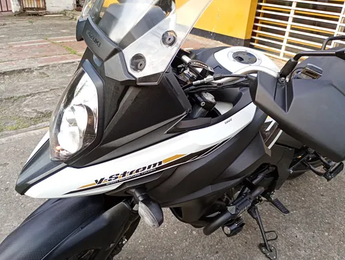 Suzuki V-strom 650 Xt 2022