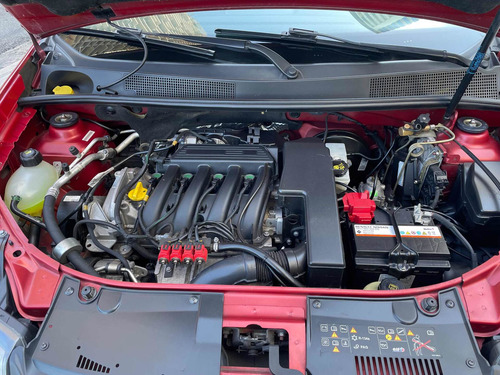Imagen 15 de 17 de Renault Sandero 1.6 Privilege Pack 105cv