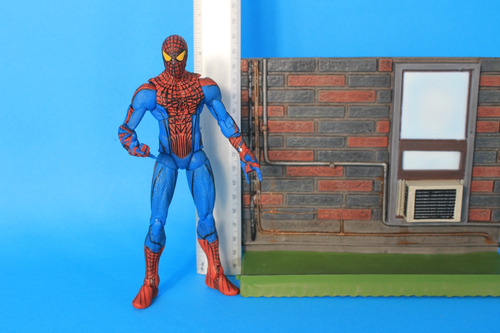 Amazing Spiderman Andrew Garfield 2012 Marvel Select (Usado)