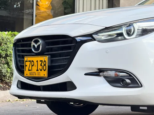 Mazda 3 Touring At / Impecable estado!