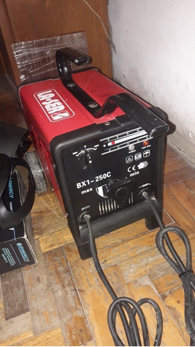 Maquina De Soldar Electrica Marca  La-ser 