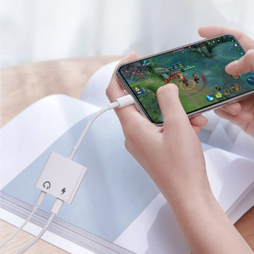 Imagen 3 de 9 de Adaptador Usb C A 3.5mm Con Carga Usb C
