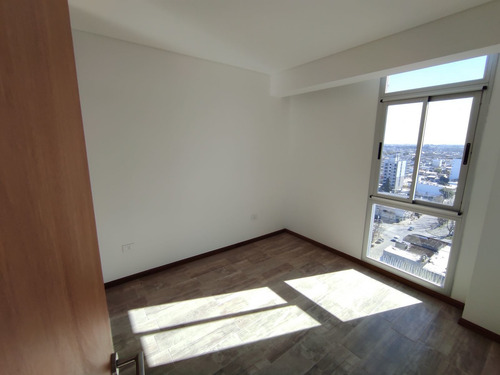 Imagen 4 de 15 de Departamento 1 Dormitorio En Ricchieri Land San Lorenzo