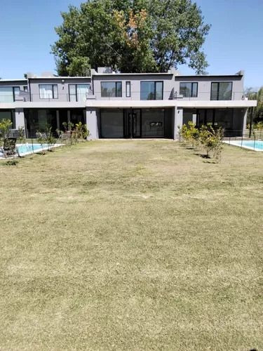 Casa 4 Ambientes A Estrenar En Venta La Cañada Polo Club