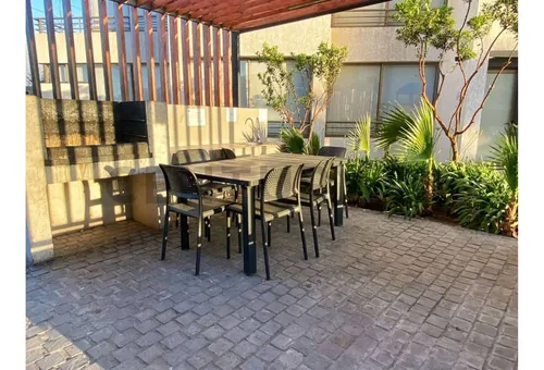Venta 3d-2b, Laguna Centro / 2est. 2bod. / Metro
