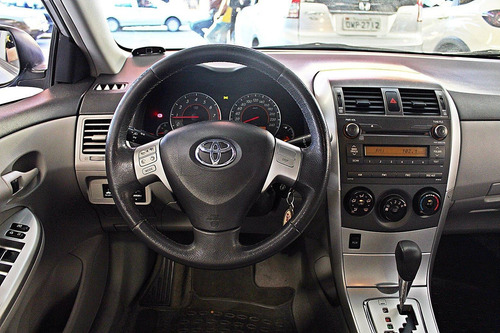 Toyota Corolla 1.8 Gli 16v Flex 4p Automático