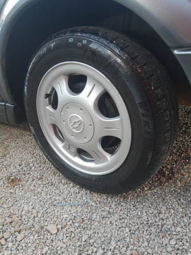 Imagem 10 de 12 de Astra Gls 2.0