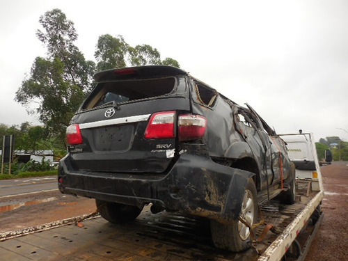 Sucata Toyota Hilux Sw4 4x4 200 Venda De Peças