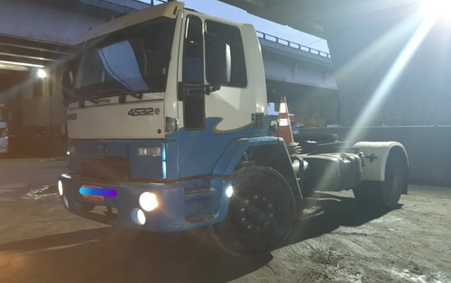 Imagem 2 de 12 de Ford 4532e