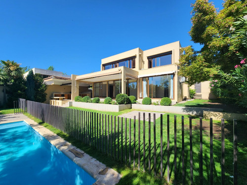 Condominio Los Bravos Excelente Oportunidad Impecable