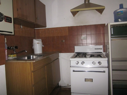 Imagen 5 de 14 de Dptos. Y Cabañas. Carlos Paz. Centro. 4 / 6 Pers. Por Temp.