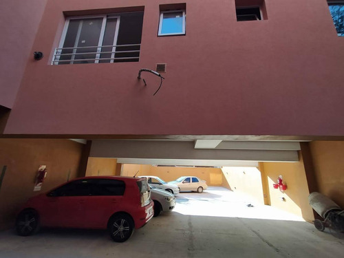 Imagen 10 de 23 de Departamento - Villa Luzuriaga