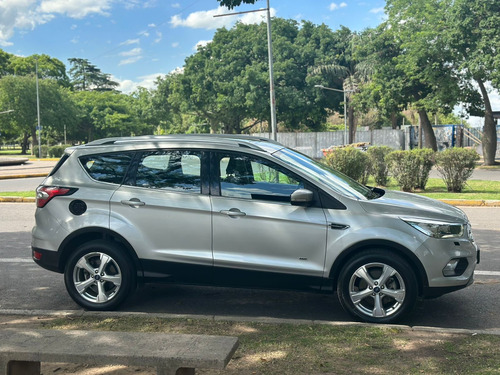 Ford Kuga 2.0 Titanium At Awd