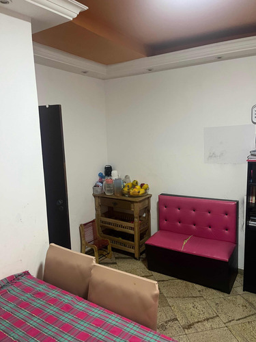 Casa Na Barra Funda De Dois Andares Próximo Ao Metrô