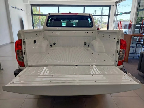 Nissan Frontier 2.3t S 4x2 Mt L22