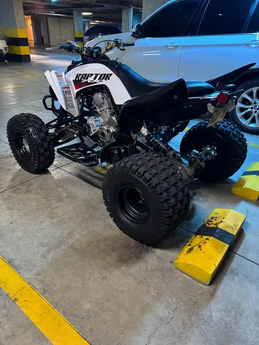 Yamaha Raptor 700