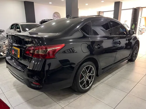 Nissan Sentra 1.8 B17 Fl Exclusive