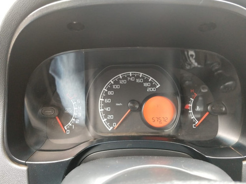 Imagem 5 de 11 de Fiat Strada 1.4 Hard Working Flex 2p