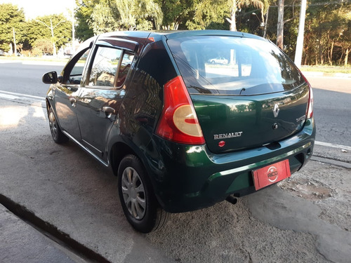 Renault Sandero 1.0 16v Authentique Hi-flex 5p