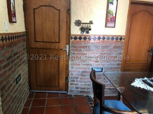 Imagen 13 de 17 de Casa En Venta 22-4320