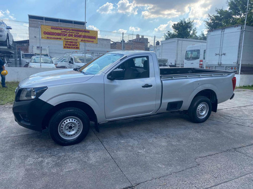 Imagen 1 de 11 de Nissan Np300 2018 2.5 Pick-up Dh Aa Pack Seg Mt