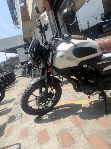 Moto Bera Br200