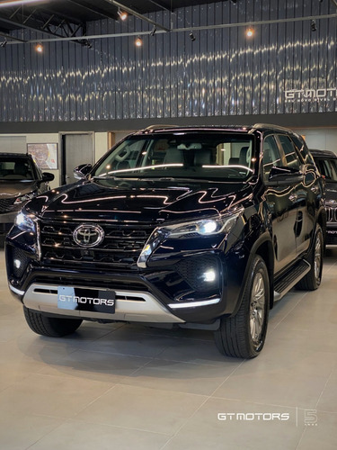 Toyota SW4 2.8 Tdi Srx 7l 4x4 Aut. 5p