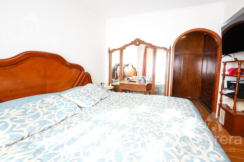 Venta Casa De 4 Dormitorios, En El Centro De La Plata.