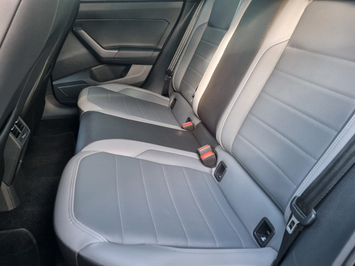 Volkswagen Nivus 1.0 200 TSI Flex Aut.